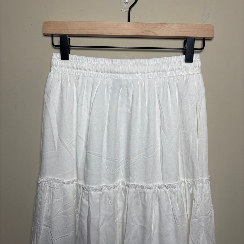 NWT HAEOF White Drawstring Elastic Waistband Tiered Long Maxi Skirt Womens XS - Picture 6 of 8